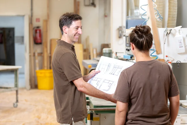 Küchenplanung in der Werkstatt der Tischlerei Haas